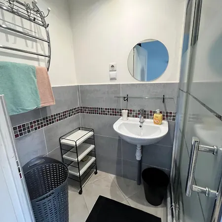 Piscine Cosy, 3 Chambres, 3 Sdb, Havre De Paix A 10 Min Des Plages 别墅 莫吉奥