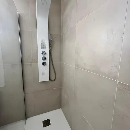 Piscine Cosy, 3 Chambres, 3 Sdb, Havre De Paix A 10 Min Des Plages 莫吉奥
