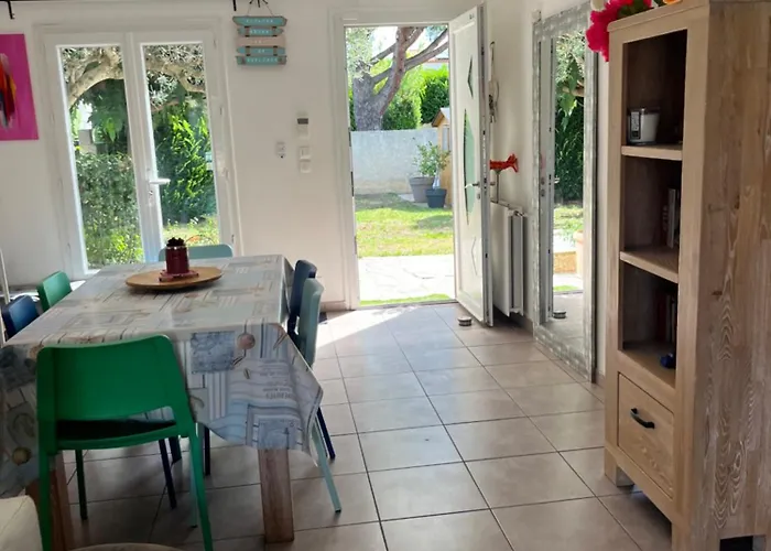 Piscine Cosy, 3 Chambres, 3 Sdb, Havre De Paix A 10 Min Des Plages 빌라 *
