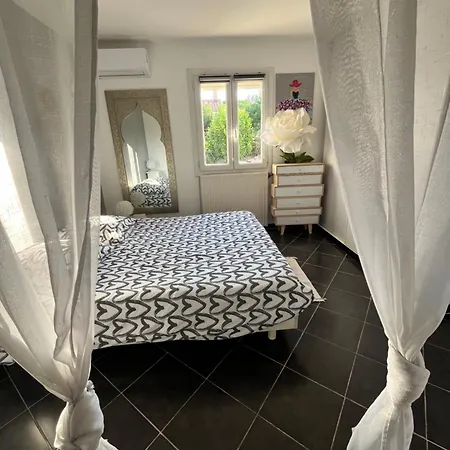 Villa Piscine Cosy, 3 Chambres, 3 Sdb, Havre De Paix A 10 Min Des Plages